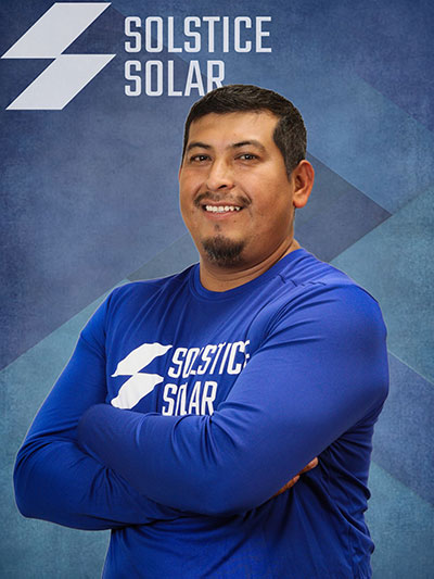 Wilbert Velazquez, Roof Team Lead at Solstice Solar.