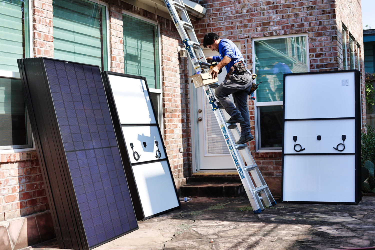 Why Solar Panels Recycling is Key to a Sustainable Future